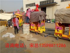 [實(shí)時(shí)新聞]龍之盈游樂(lè )河北保定客戶(hù)軌道小火車(chē)試